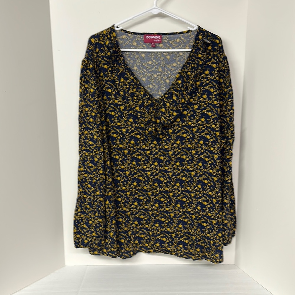 Downing Studio 3X Navy Blue & Gold Long Sleeve Top